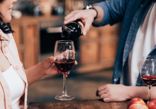 Syrah vs Cabernet Sauvignon: Taste, Food Pairings, and Winemaking Secrets